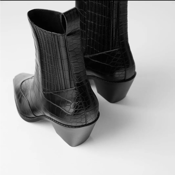 ✨LOOKING FOR✨ - Picture 3 of 5